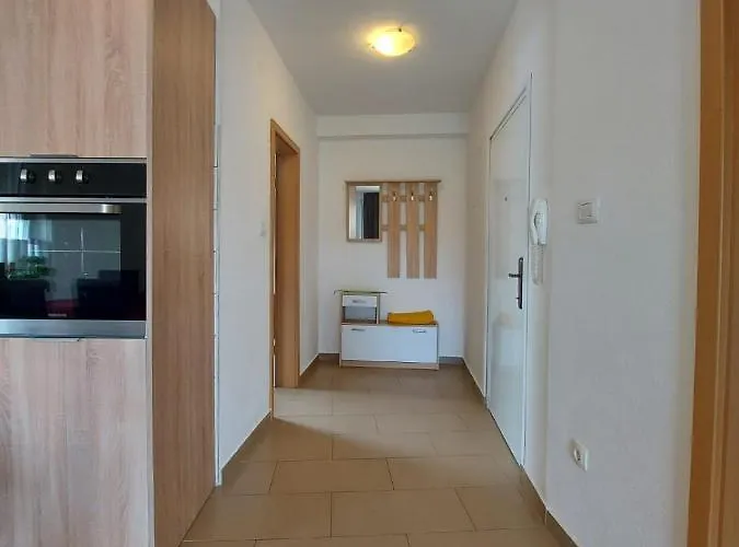 Luciano Apartamento Zadar